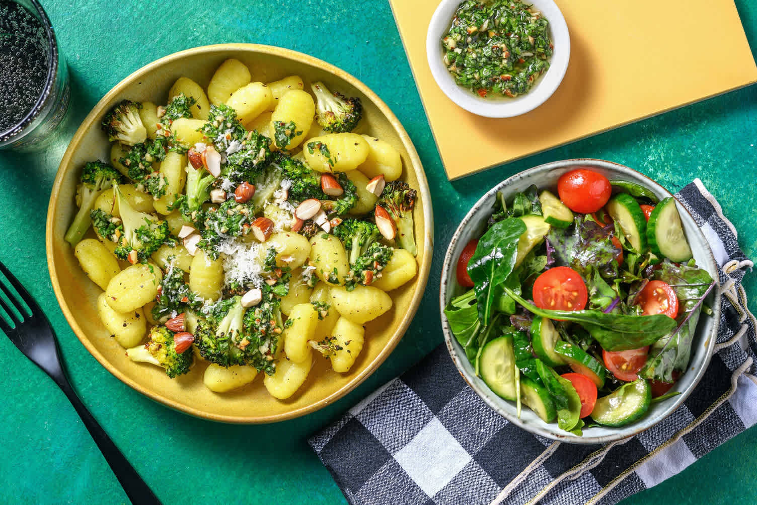 Gnocchi og fersk pesto