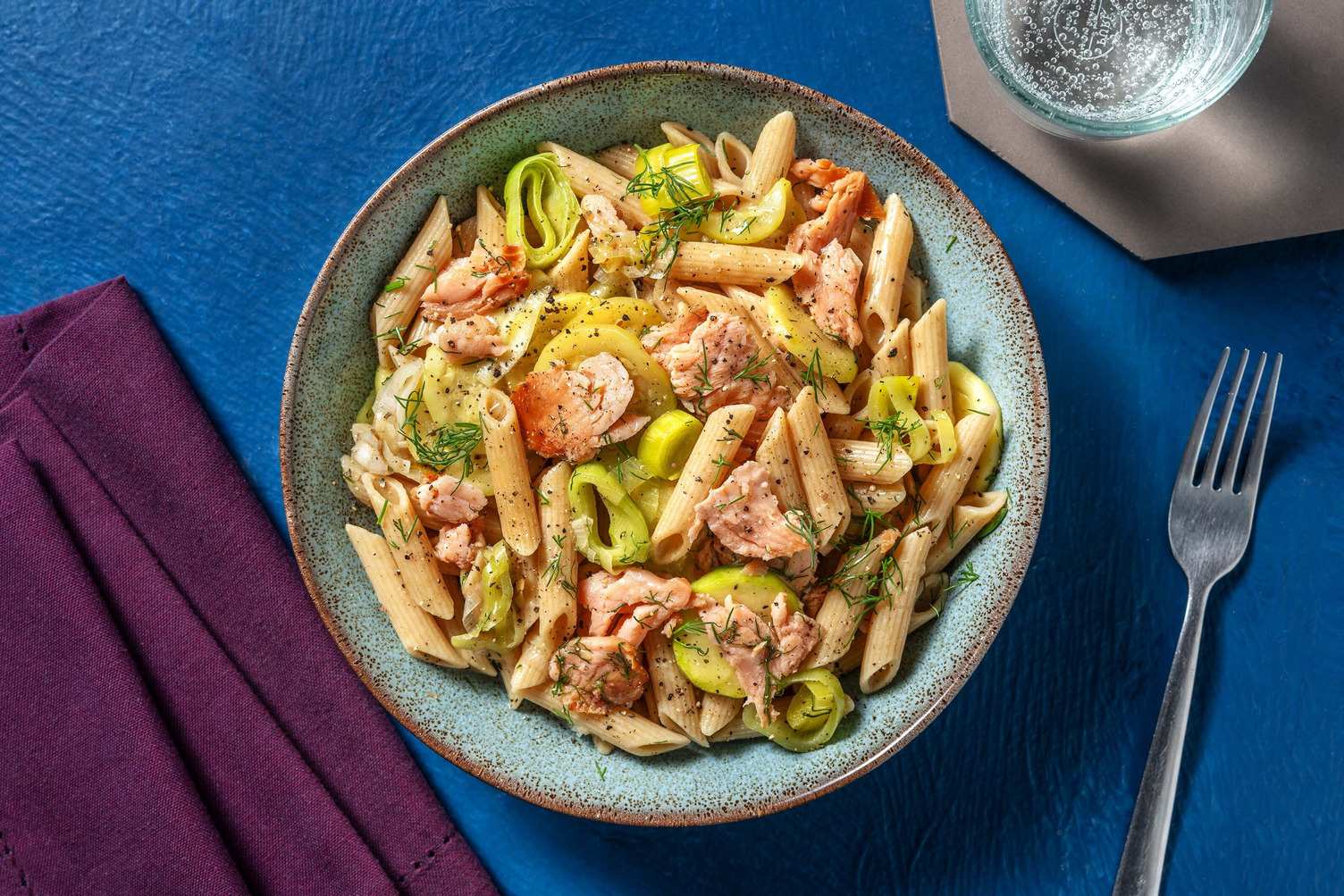 Pasta integrale con salmone affumicato