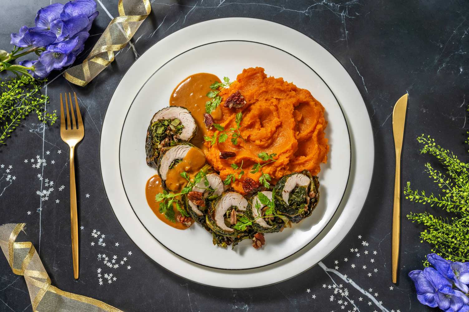 Roulés de dinde farcis aux pleurotes & chou vert