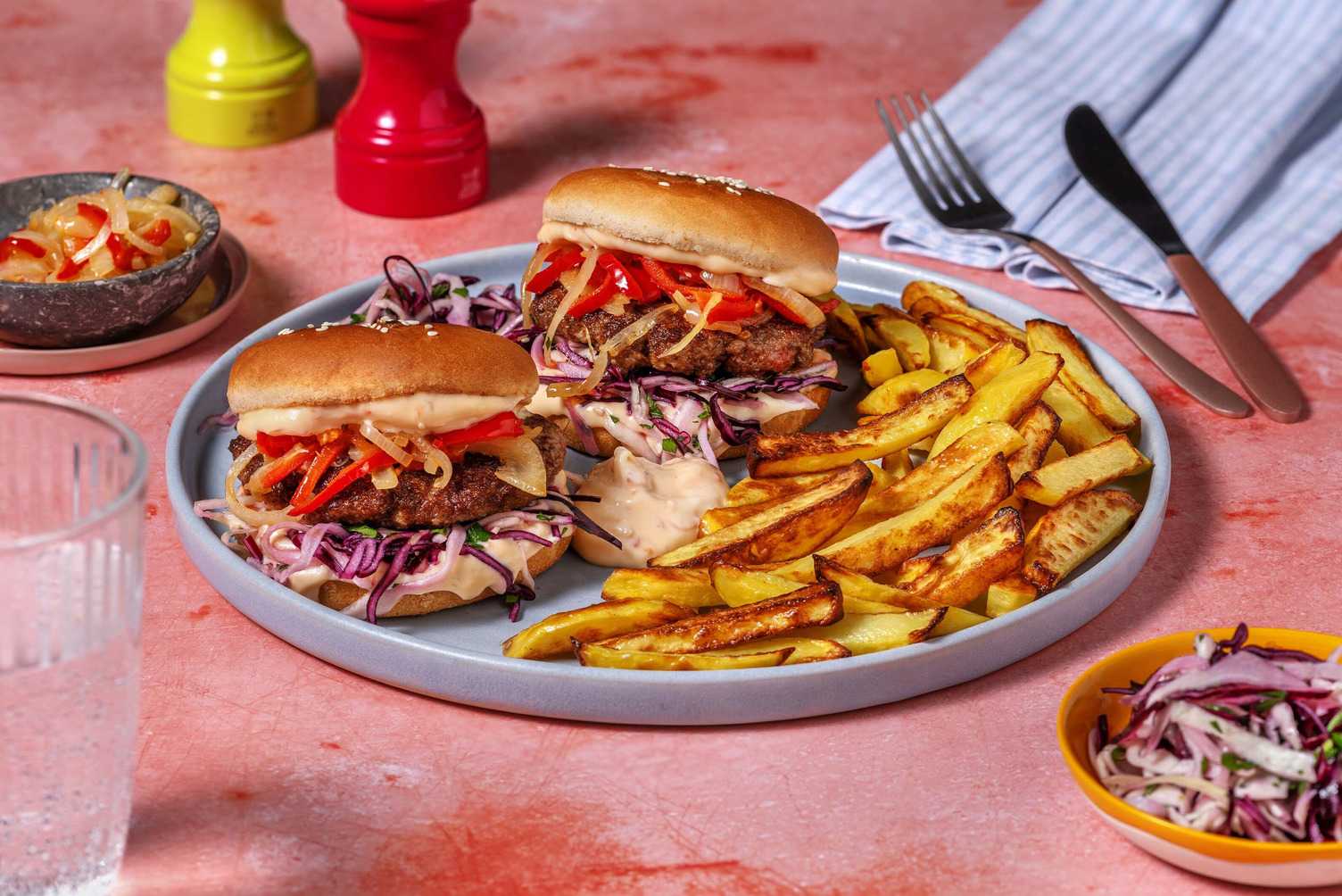 Mini-hamburgers met chili-mayonaise