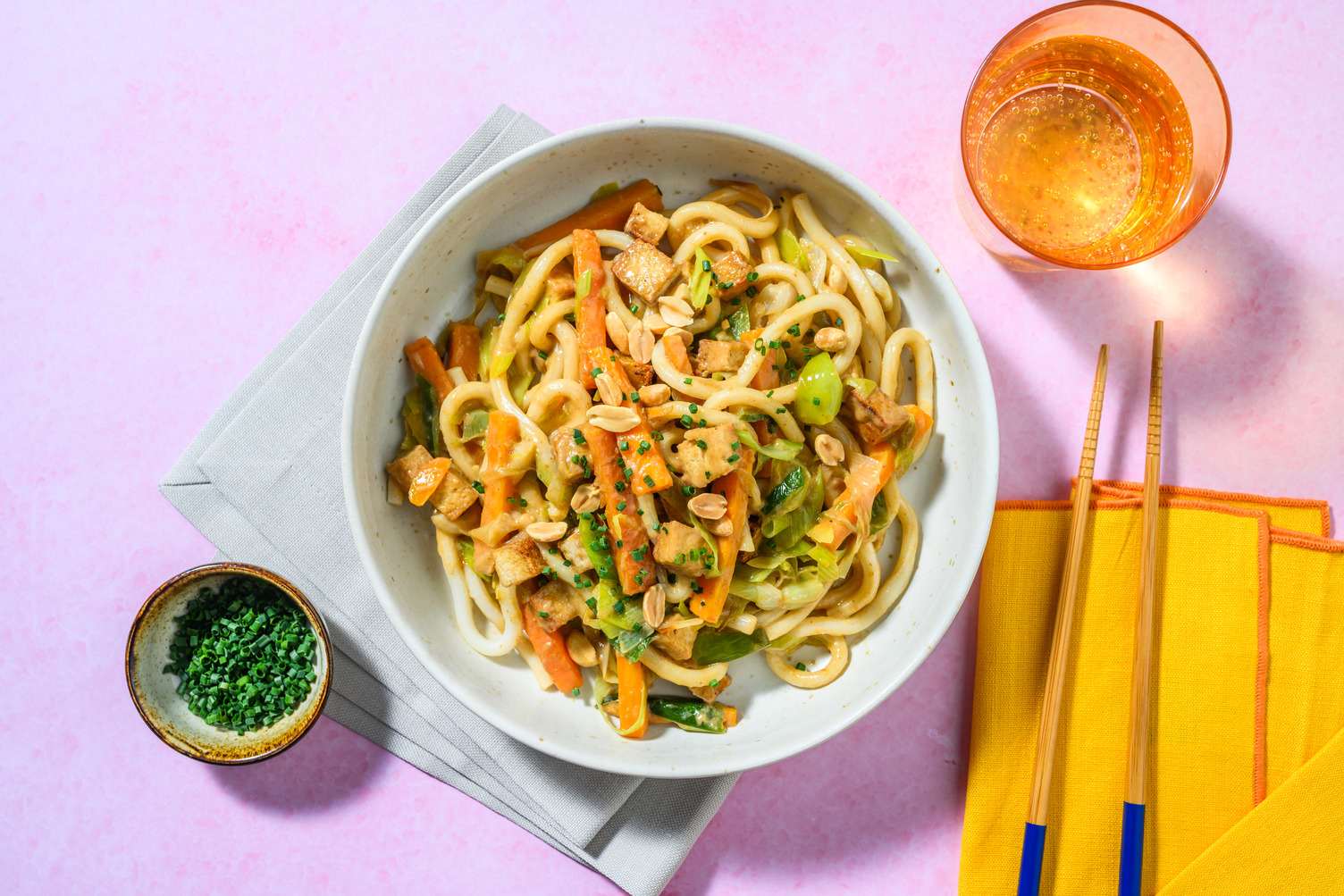 Lo mein - udon saltati e mazzancolle