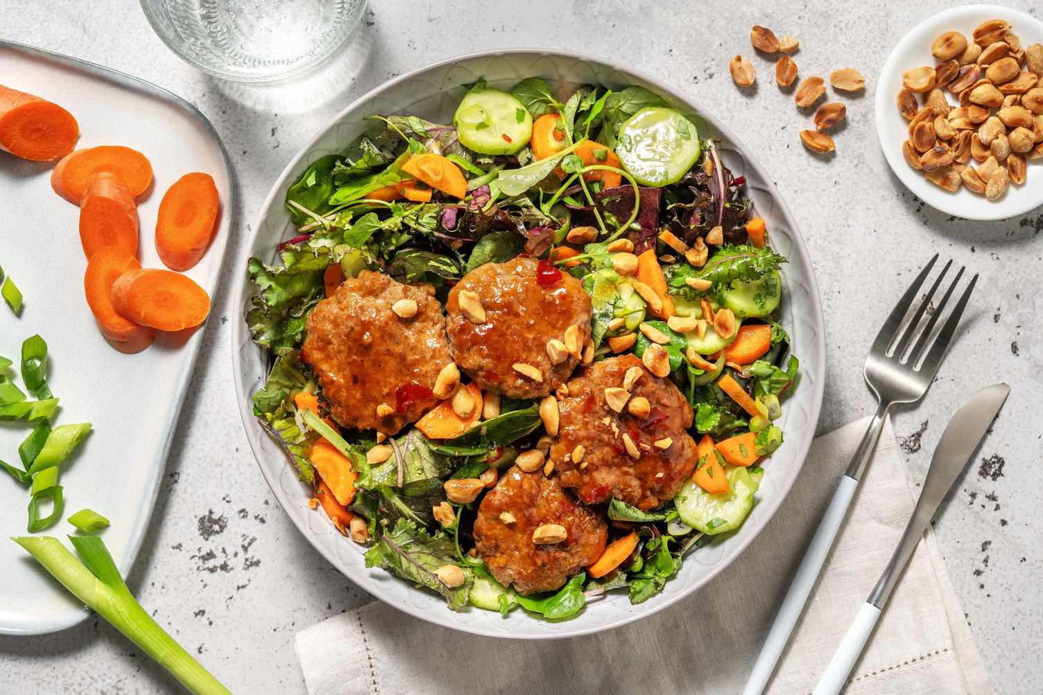 Galettes de Beyond Meat® à la citronnelle façon vietnamienne