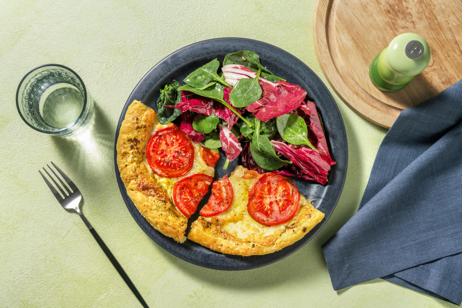 Tarte fine aux tomates & au cantal