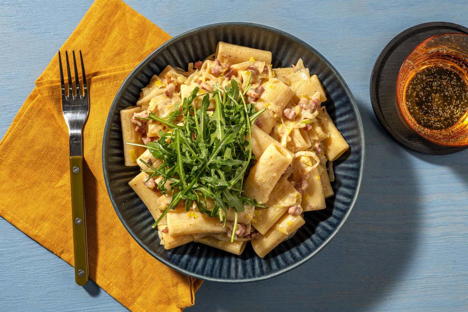 Kremet bacon- og purrepasta