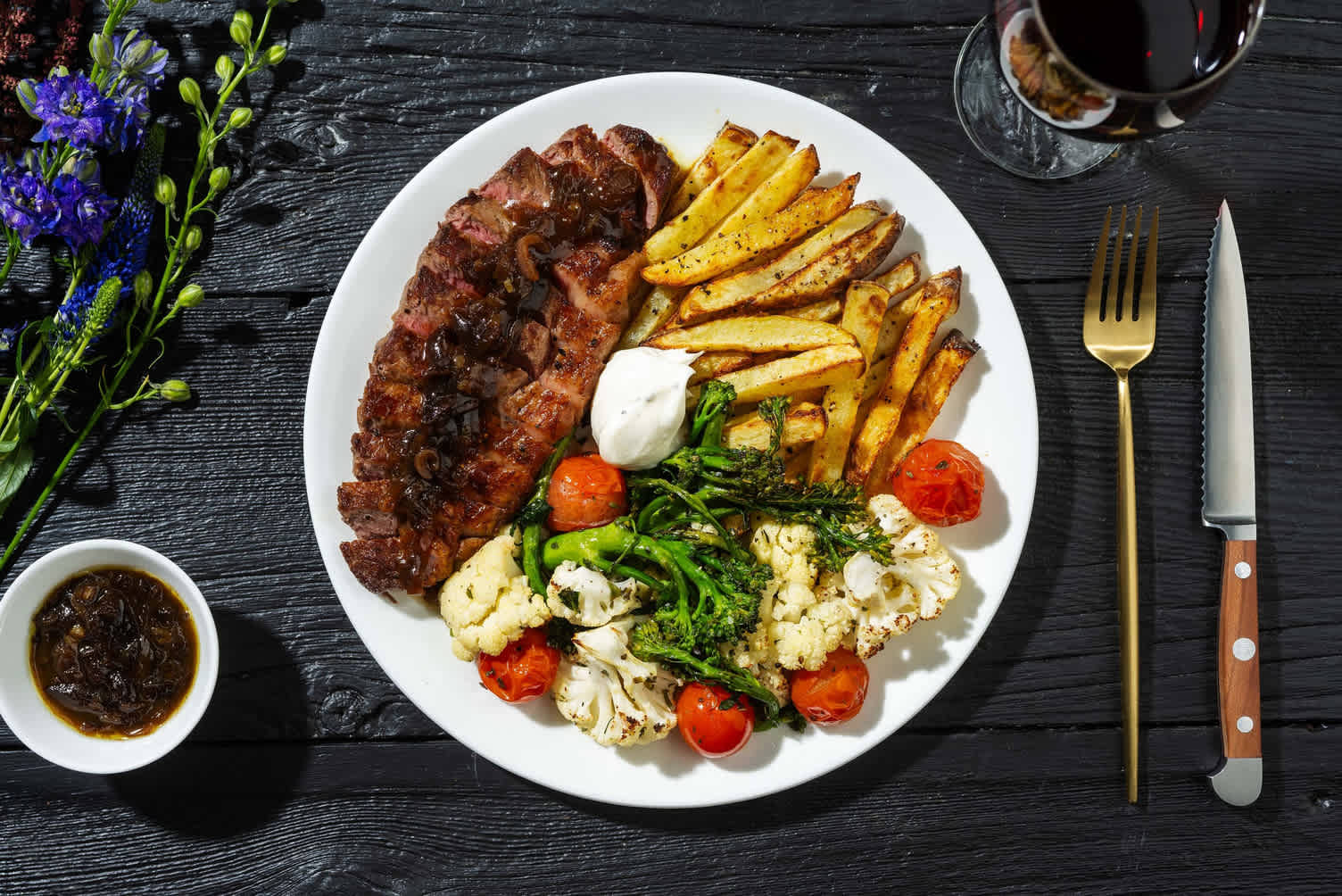 Steak mariné et sauce à l'échalote
