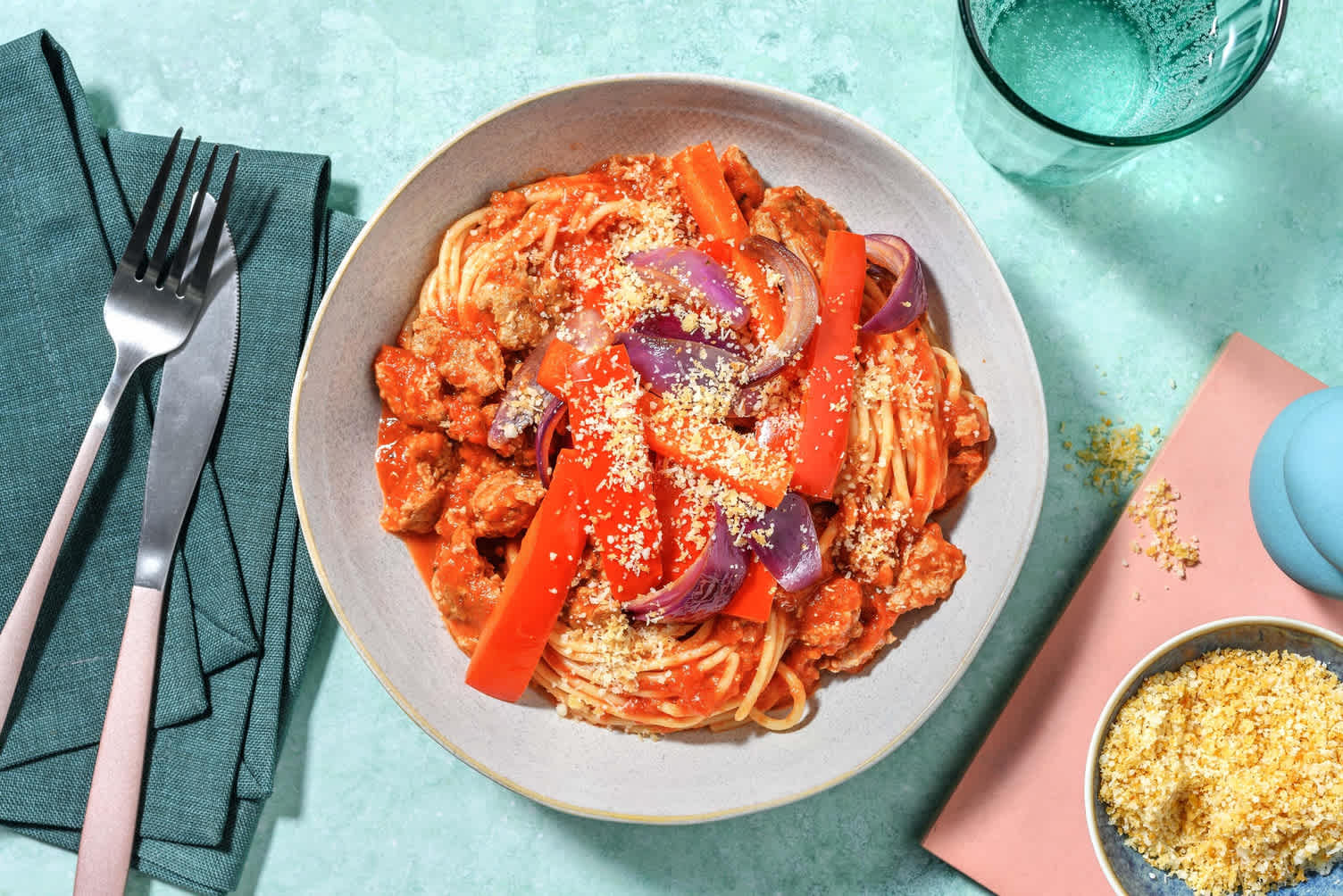 Italiensk spaghetti i svinekjøttsaus