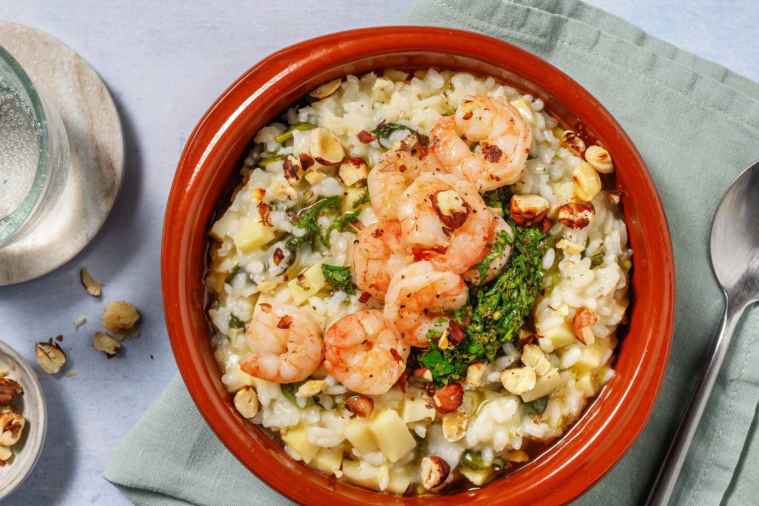 Spinat- og pastinakrisotto med rejer