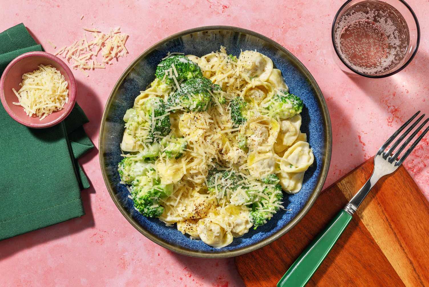 Cheesy Tortellini Shrimp Alfredo