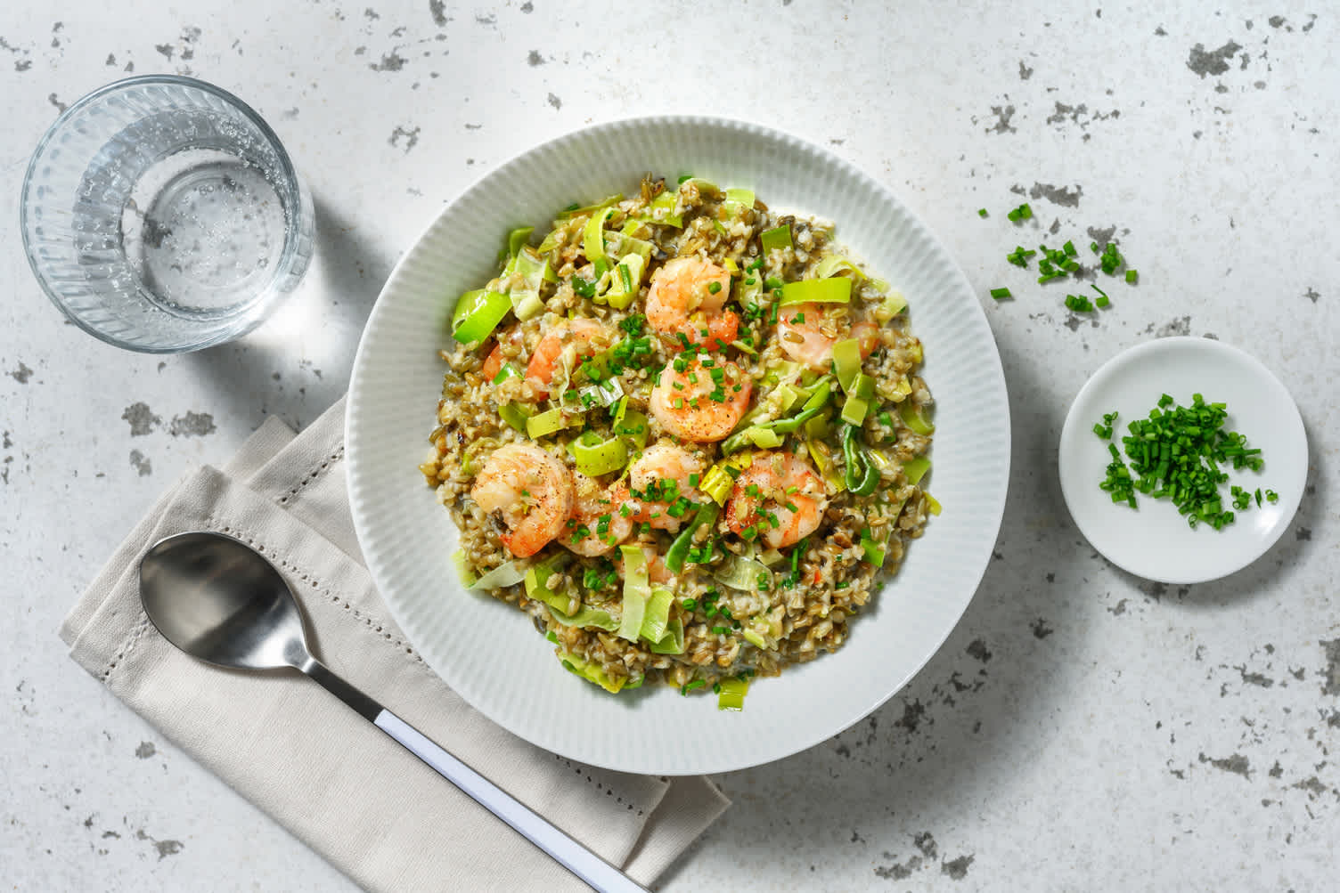 Freekeh crémeux & crevettes citronnées