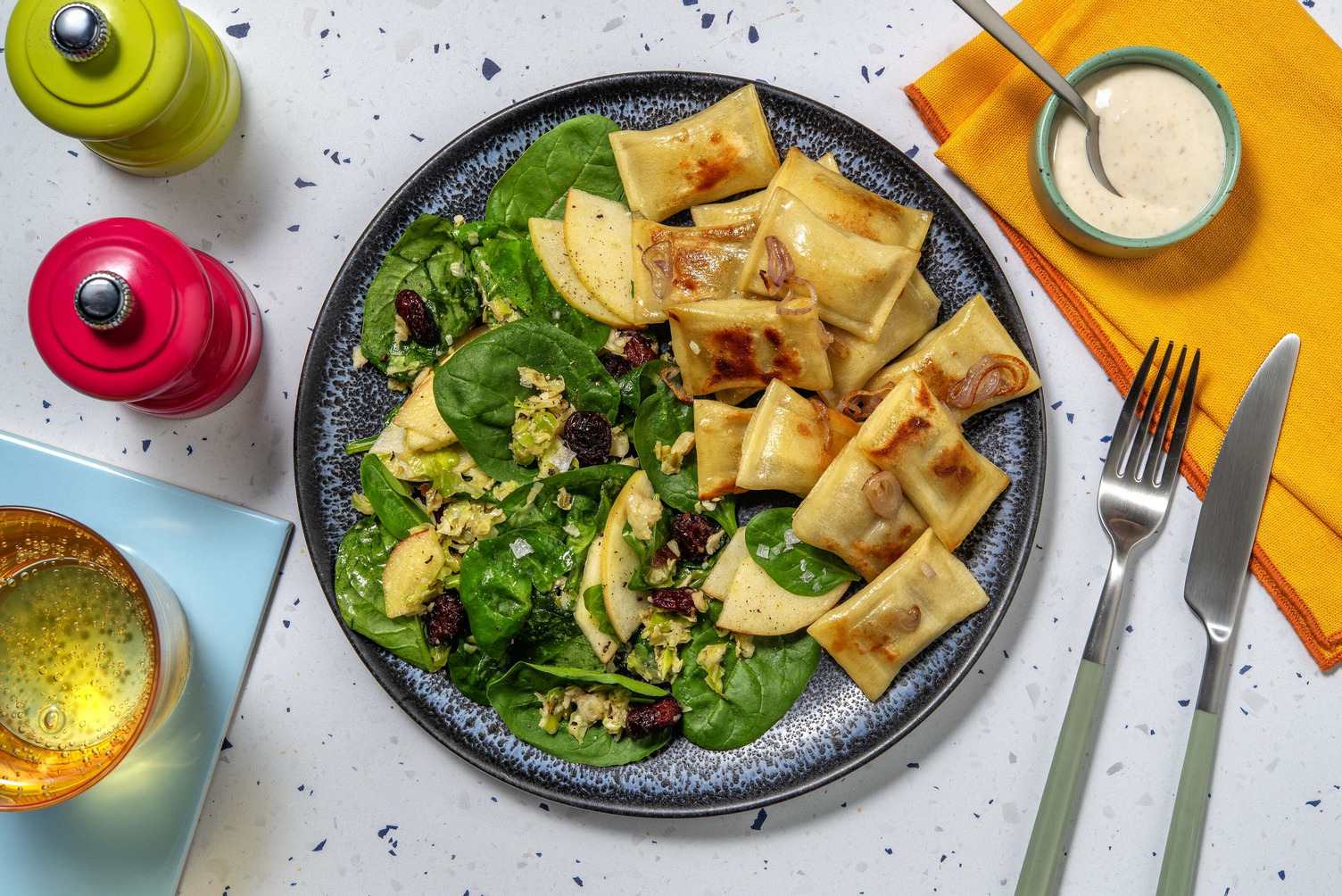 Gebratene Maultaschen & Rosenkohl-Salat 