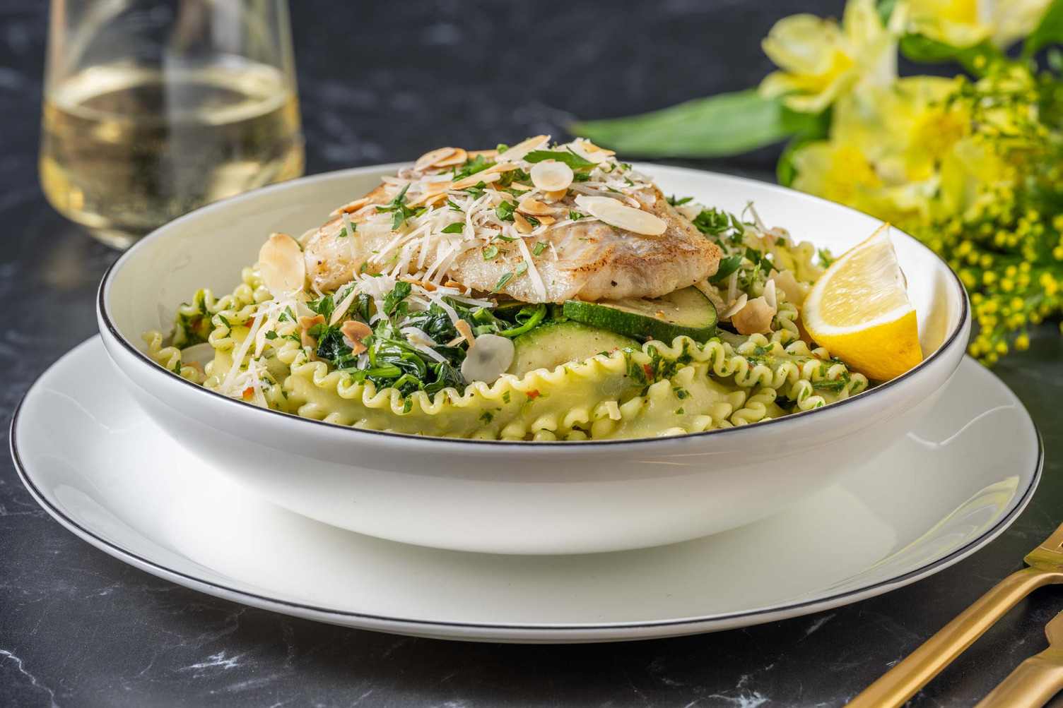 Mafaldine aglio e olio met kabeljauwfilet