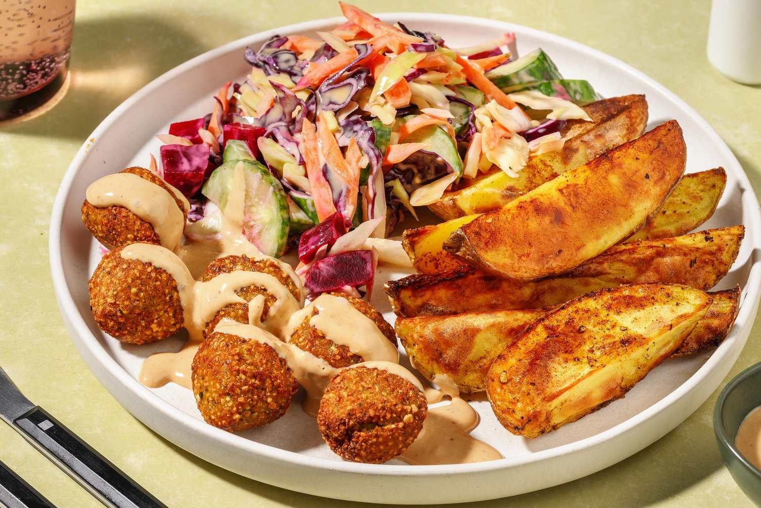 Bowl fusion de falafels et tahini au chipotle