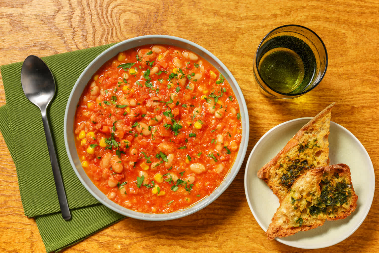 BBQ Baked Beans & Garlic Bread