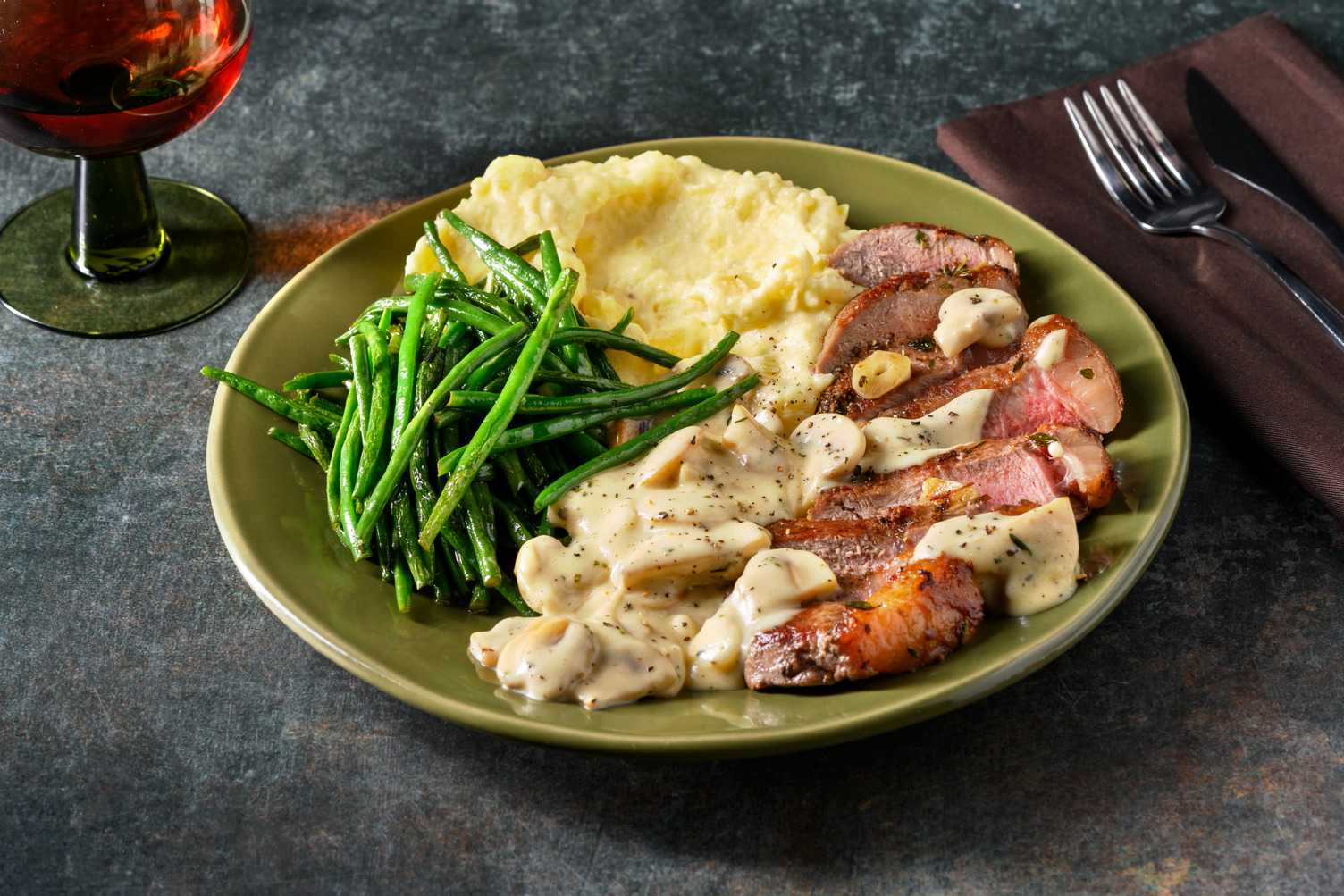 Premium Sirloin & Creamy Mushroom Thyme Sauce