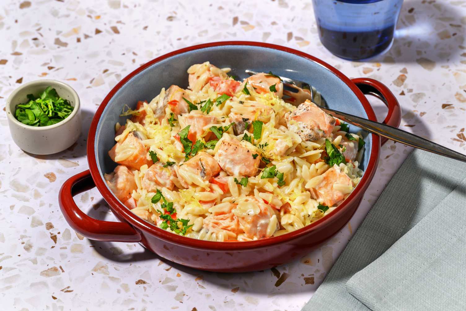 Orzo au saumon mariné à l'ail & citron