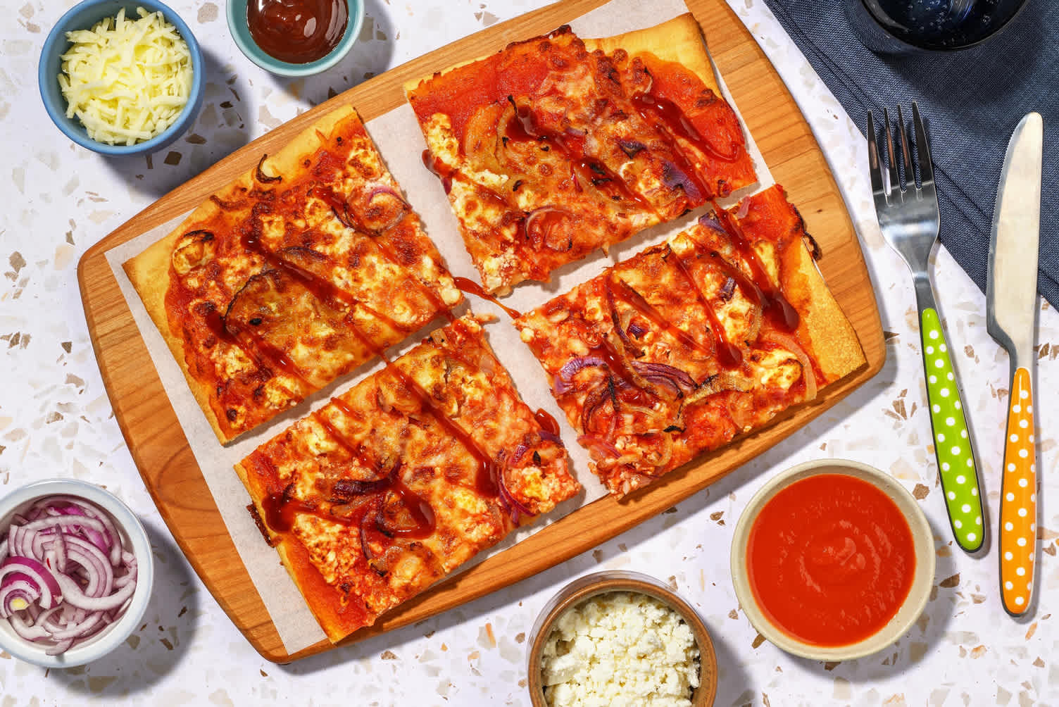 Pizza au fromage à composer