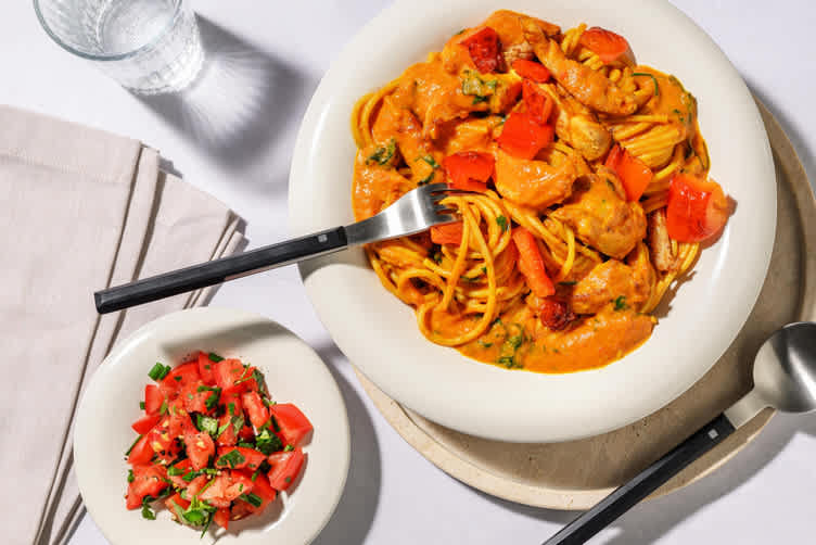 Spaghetti in Creamy Chicken Curry Sauce