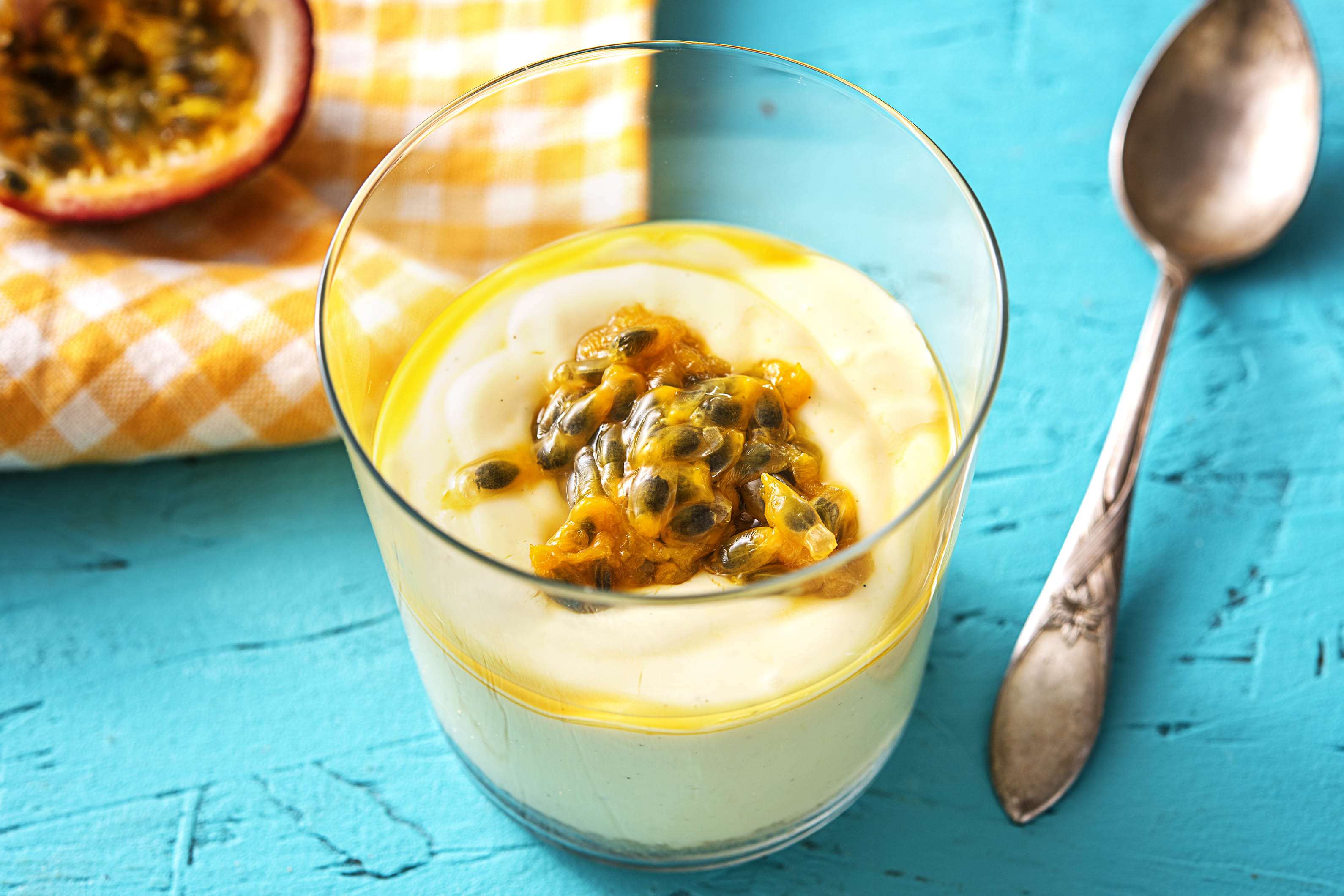 Fromage blanc mangue-fruit de la passion et biscuit (2x 135g / prêt-à-manger)