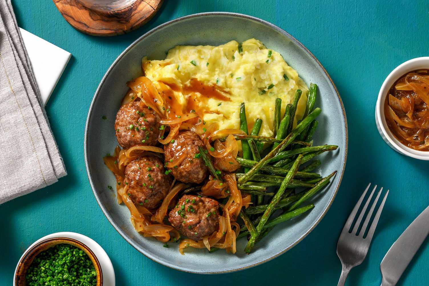 Boulettes de viande en sauce