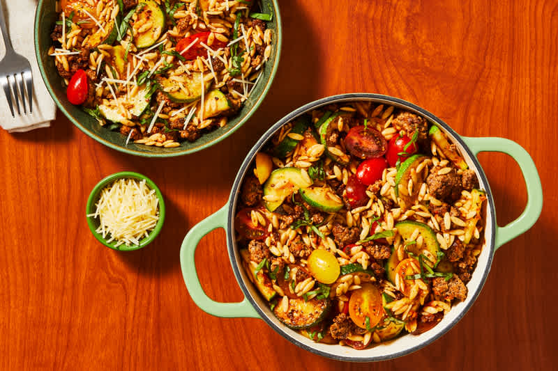 Tout-en-un : Orzo au bœuf et au pesto