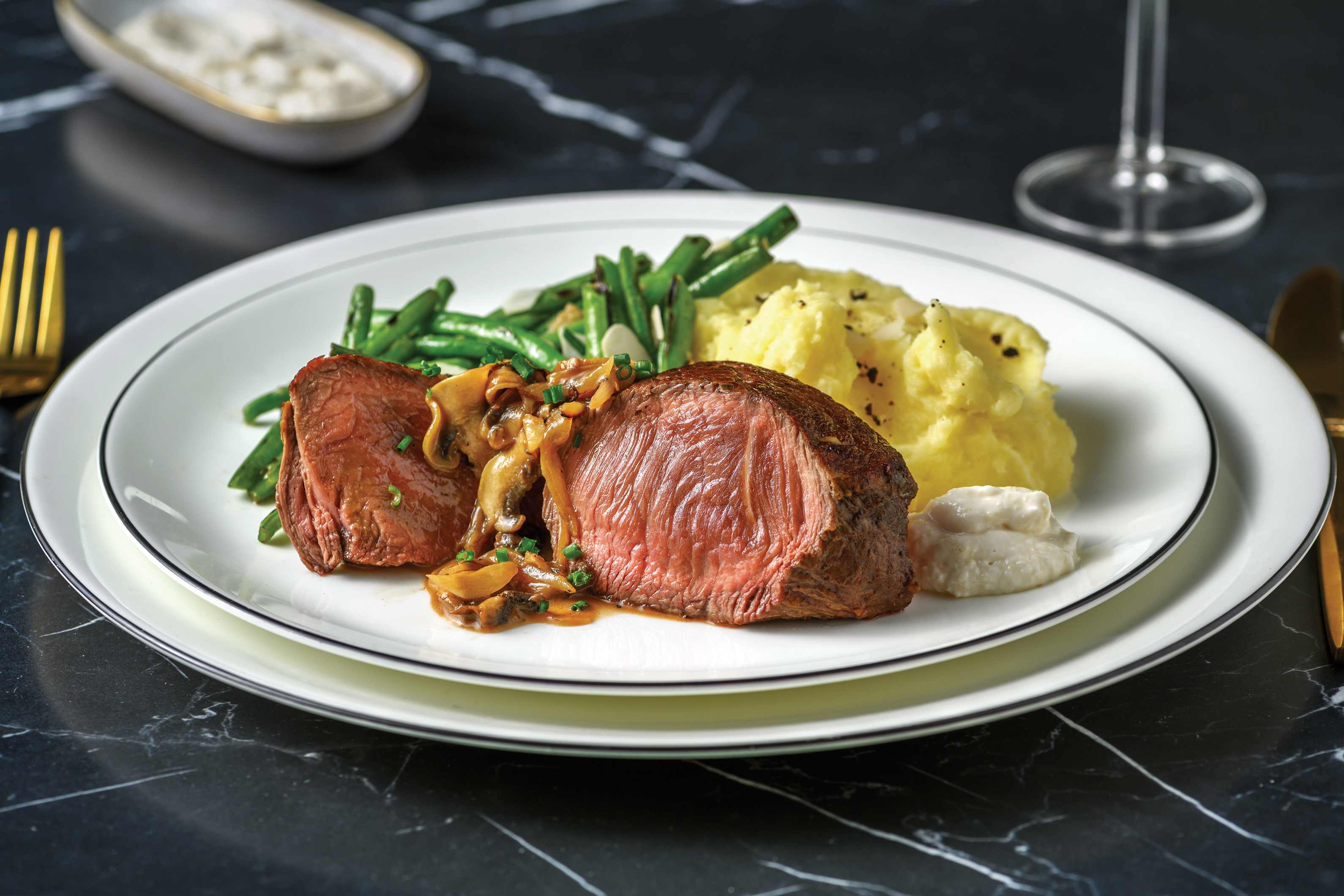 Eye Fillet Steak & Peppercorn Sauce