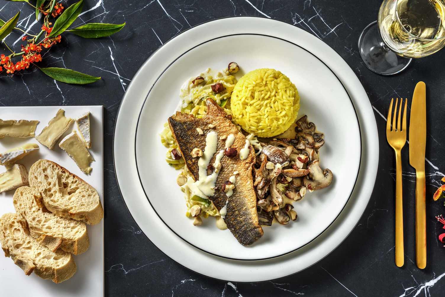 Normandische zeebaarsfilet met prei-roomsaus