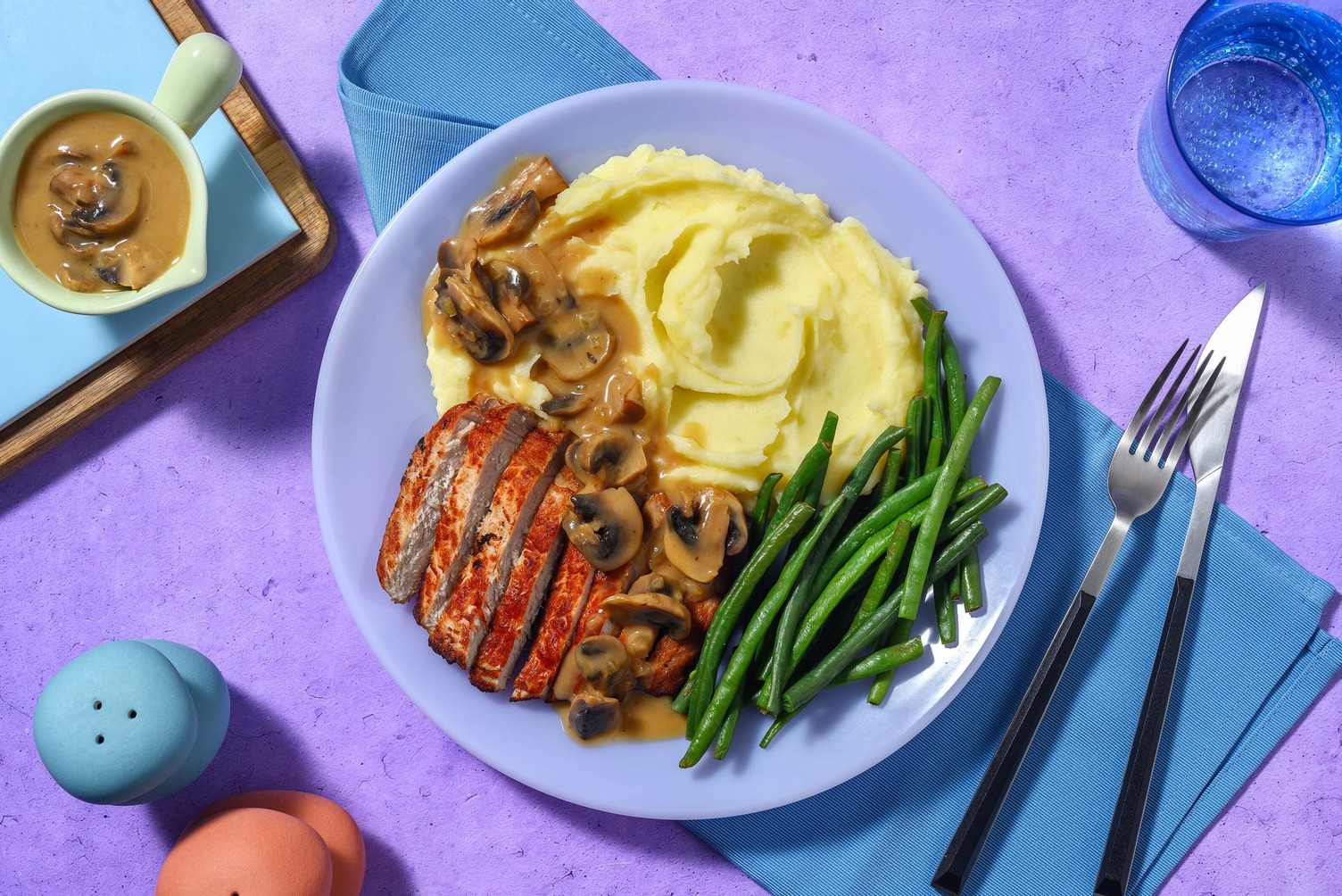 Filet de porc et sauce champignons-crème sure