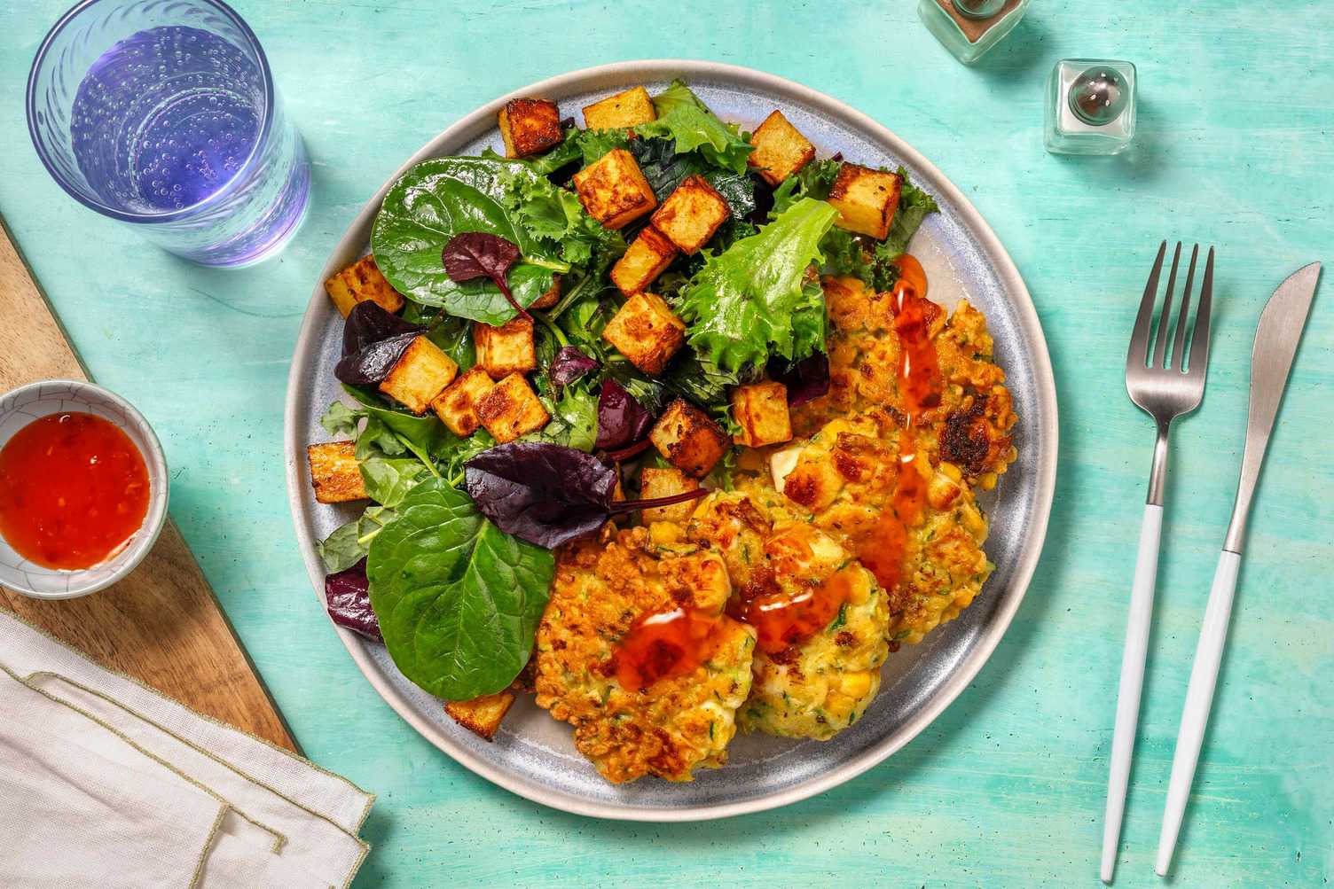 Galettes de légumes végétariennes au fromage à griller grec