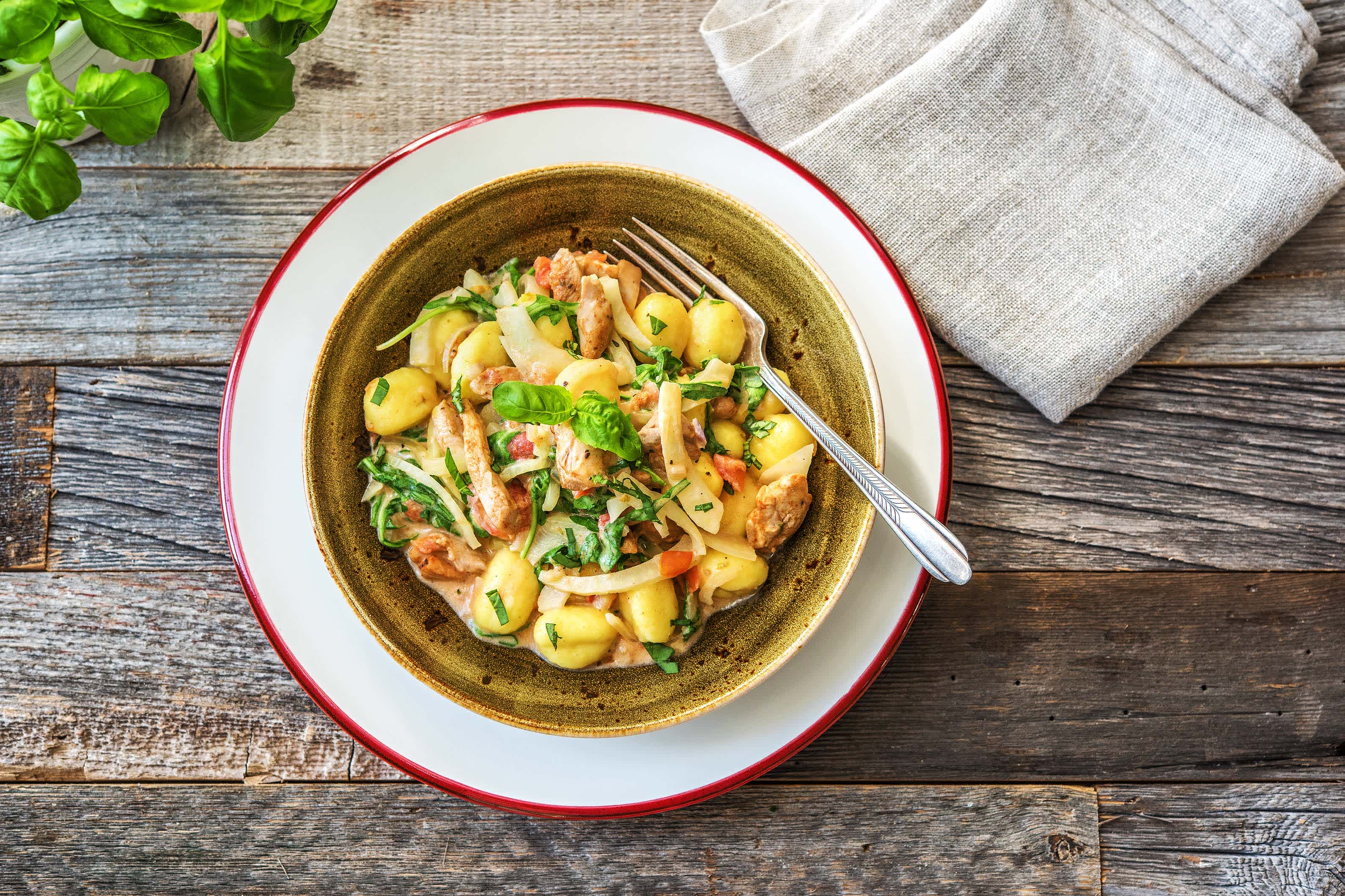 Gnocchi met kip in romige saus
