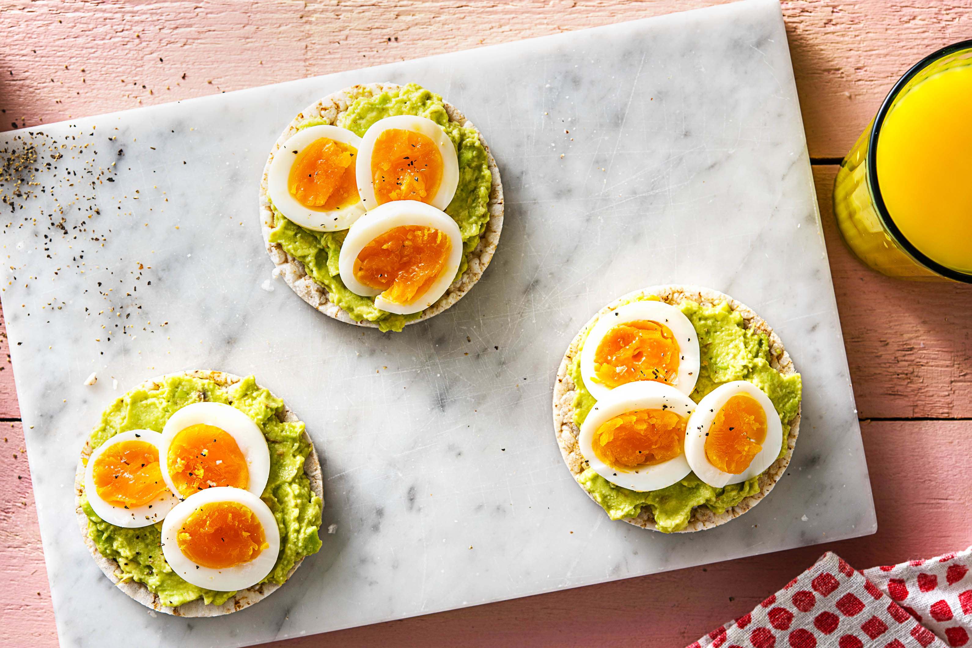 Oer-speltwafels met avocado