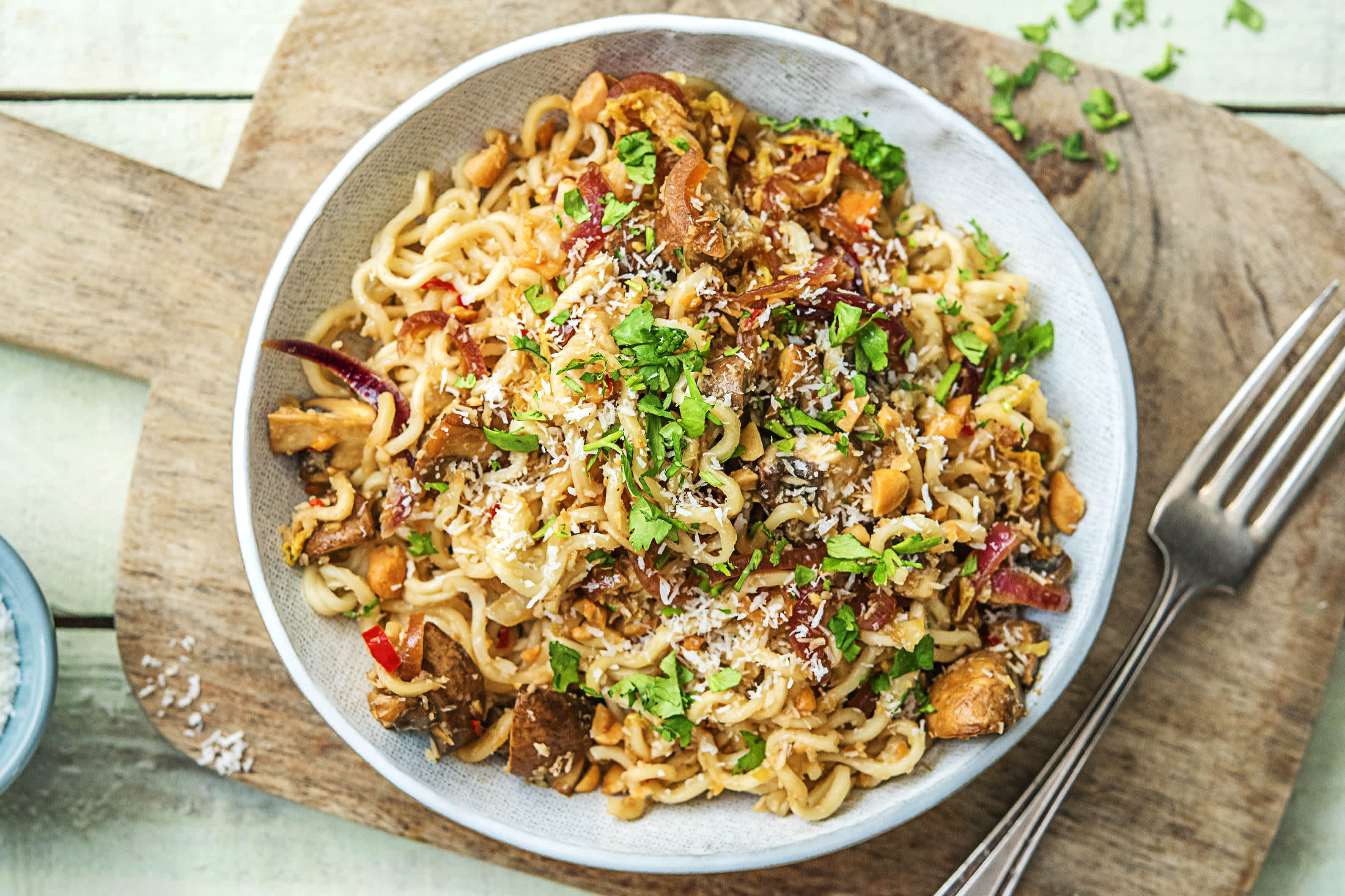 Nouilles à l'orientale au chou chinois et à la noix de coco