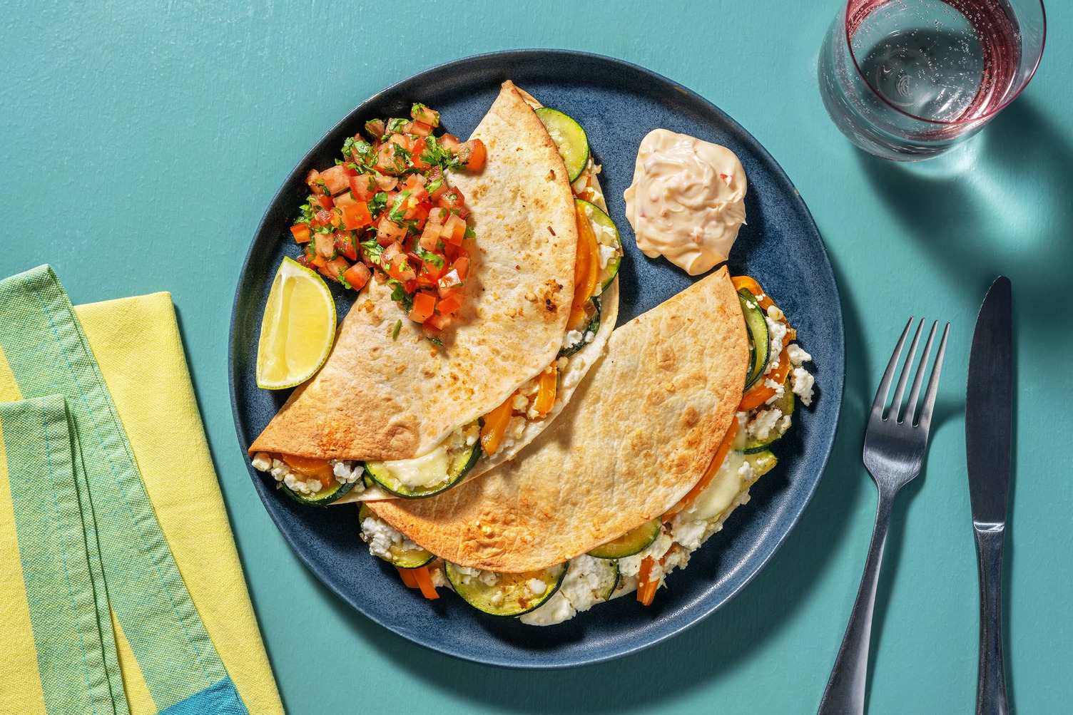 Vegetarische quesadilla met mozzarella