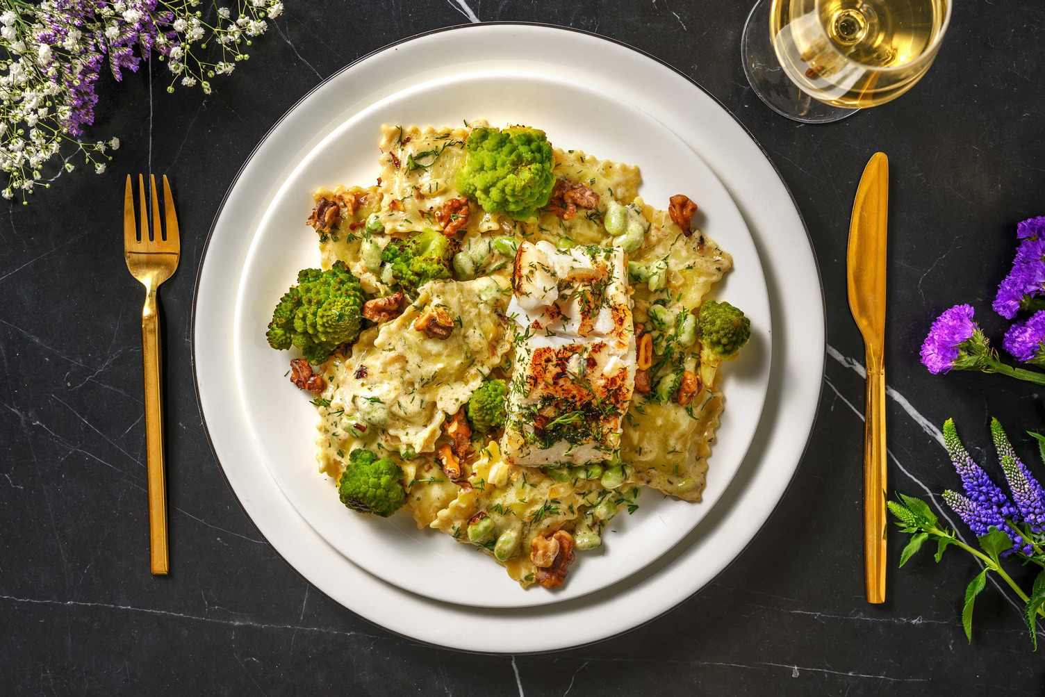 Ravioli au beurre blanc et cabillaud mariné