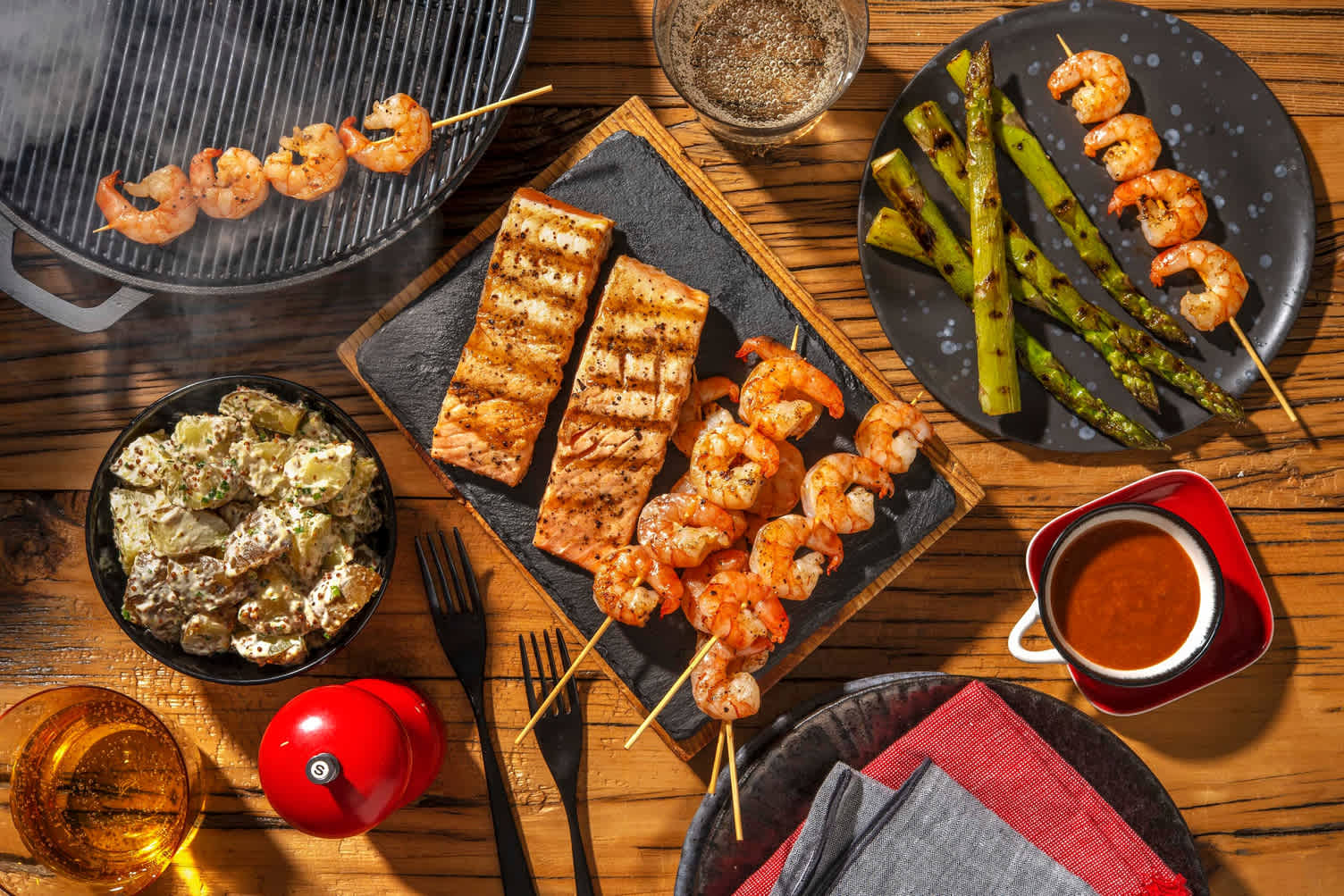 Saumon et crevettes grillés