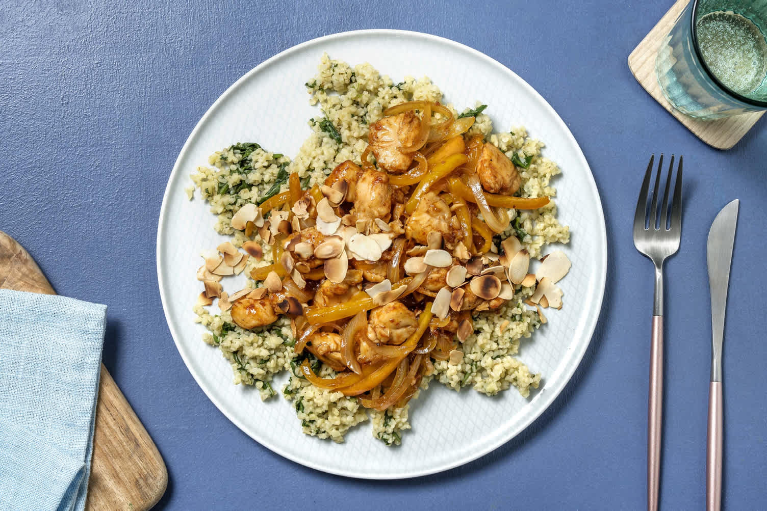 Sauté de poulet à l’abricot et à l’harissa