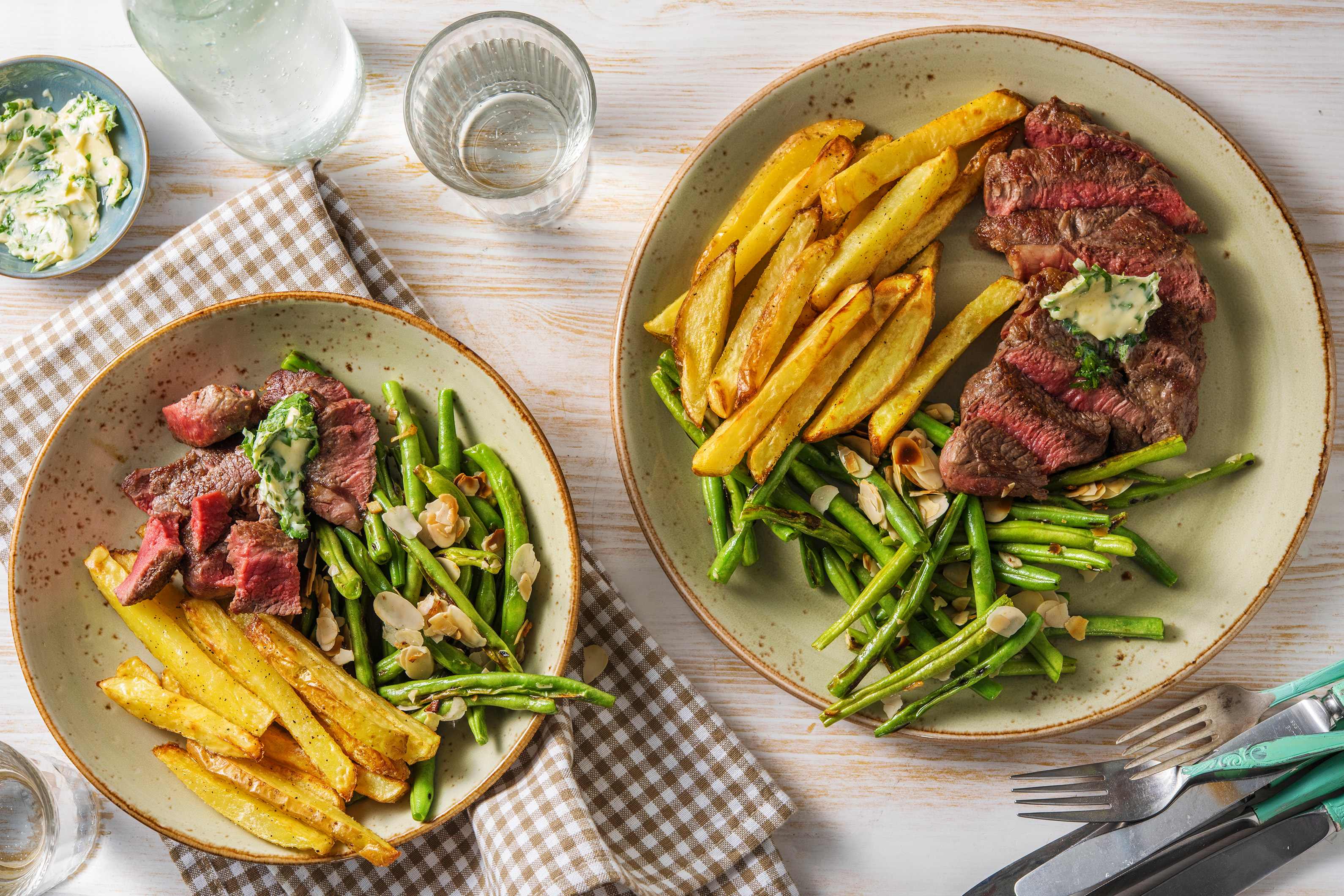 Steak poêlé et frites au four