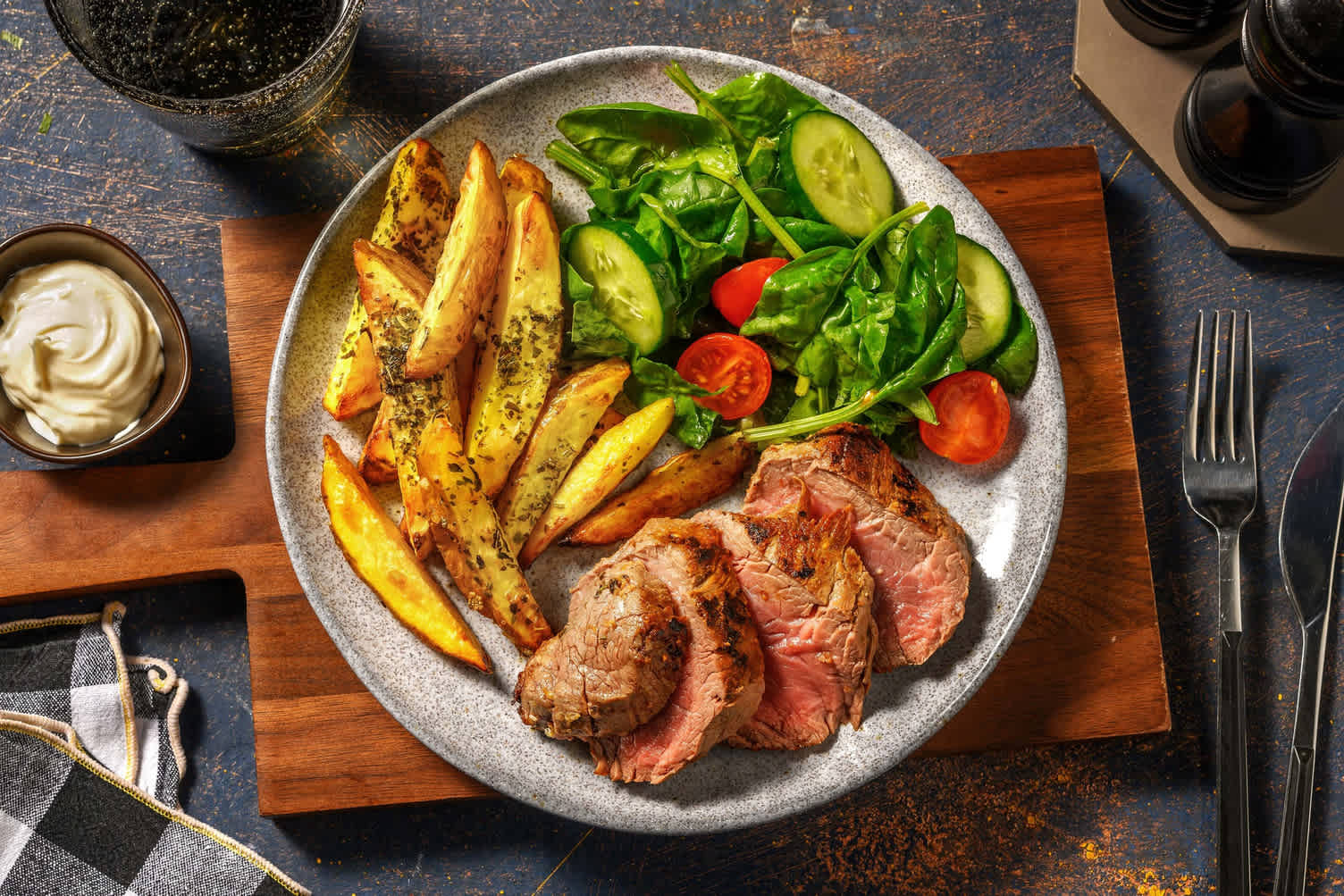 Steaks à la sicilienne et grosses frites