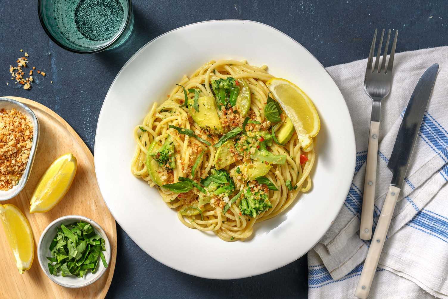 Spaghetti al limone in roomsaus