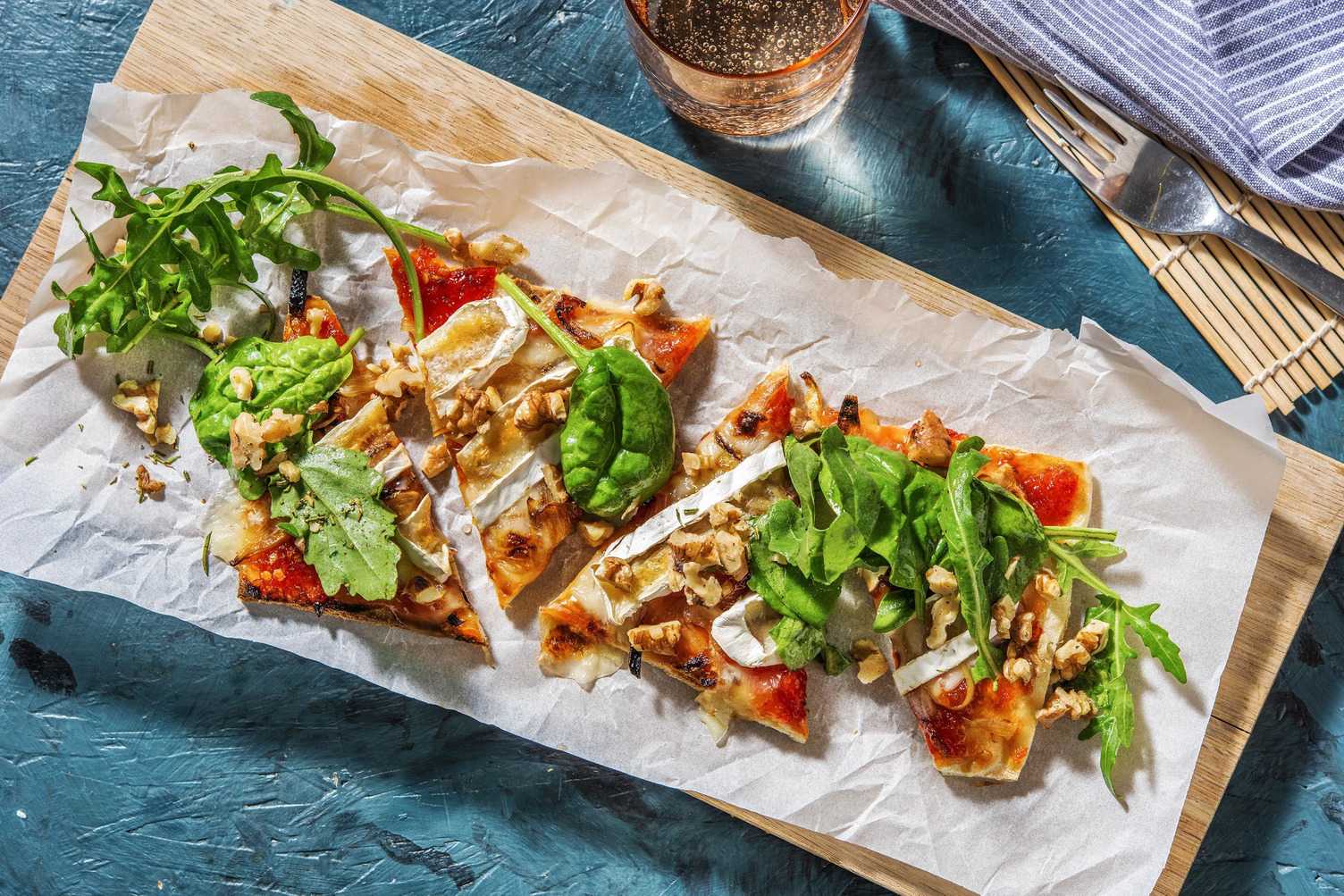Pain plat sucré salé au brie