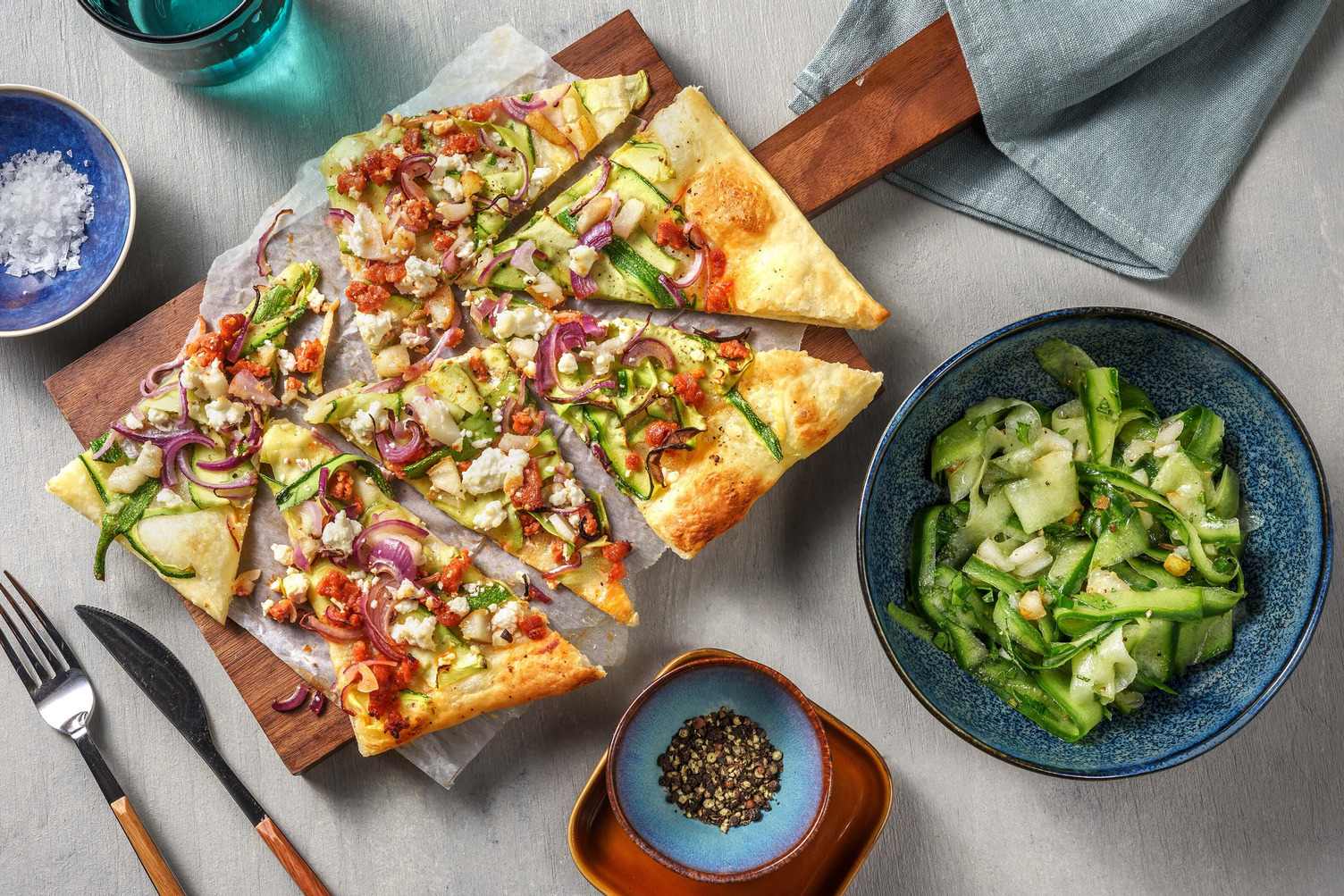 Tarte fine à la courgette, au chorizo et au fromage grec