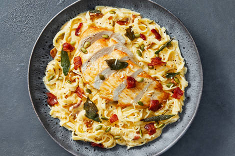 Creamy Chicken,  Bacon and Squash Linguine