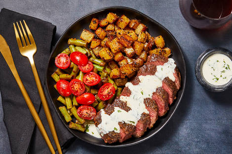 Striploin and Béarnaise Sauce