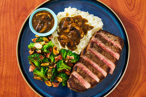 Pan-Seared Double Striploin Steaks and Mushroom Gravy