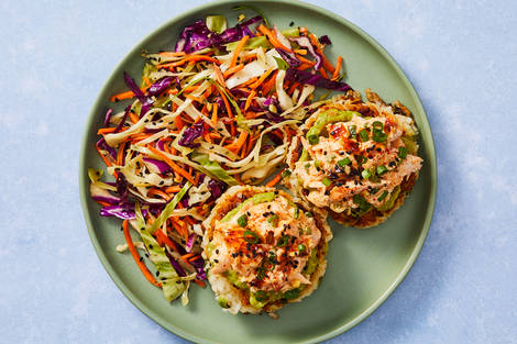 Spicy Sweet-Chili Salmon and Crispy Rice Cakes