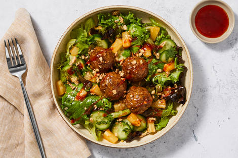 Repas futé : Salade de boulettes de bœuf à la thaïlandaise