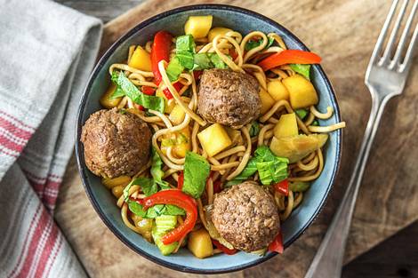 Boulettes à l'orientales et nouilles à la mangue