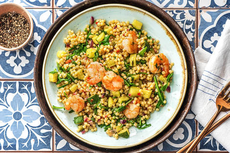 Parelcouscous met garnalen en courgette