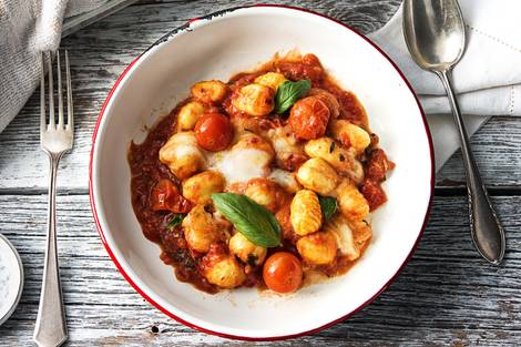 Mediterraner Gnocchi-Auflauf