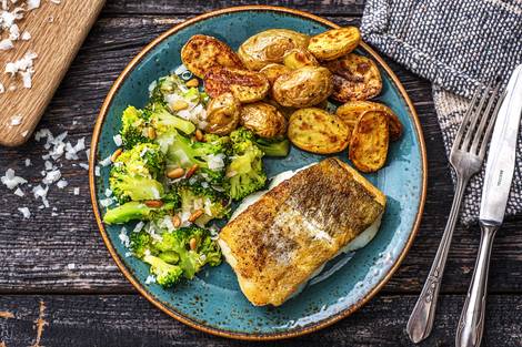 Rijke broccoli met gebakken kabeljauw