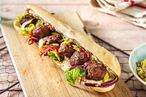 Bánh mì met gehaktballetjes